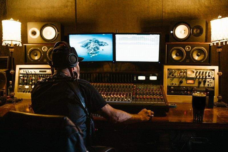 Mixing av musikkproduksjoner
